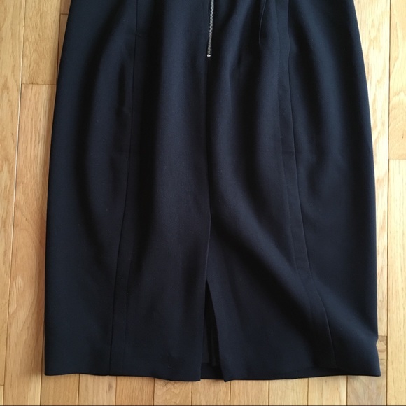 Banana Republic Black V Sheath Dress - Picture 7 of 8